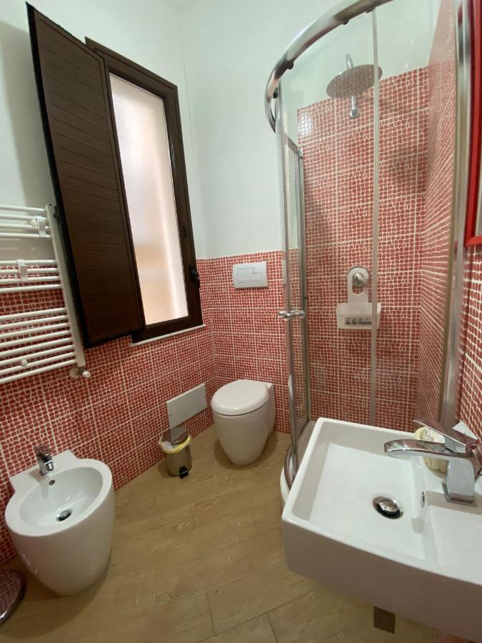 Manu'S House B&B ポルト・エンペードクレ エクステリア 写真